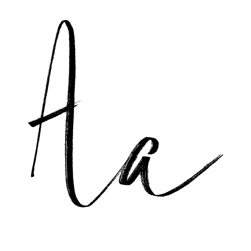 Amatira Font preview