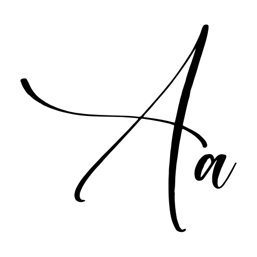 Qardesha Simphonyta Font preview