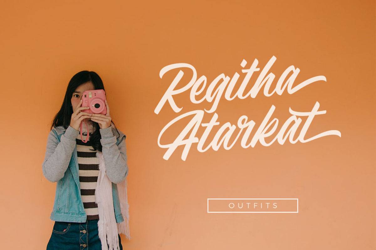Adelaide Font Demo sample