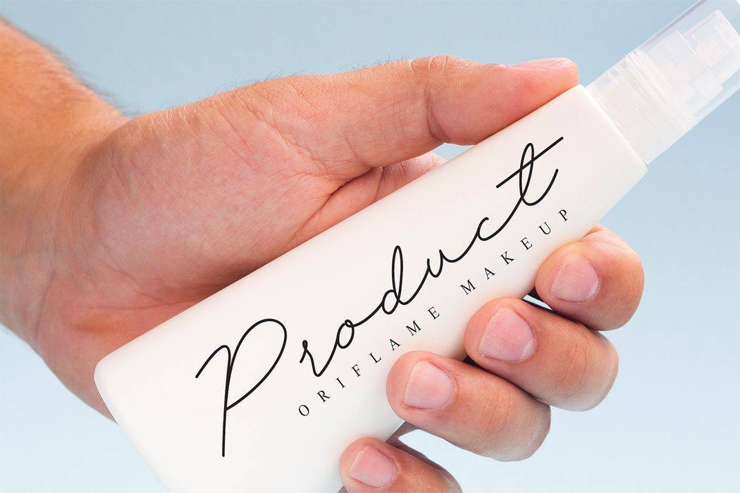 Awesome Wedding Font sample