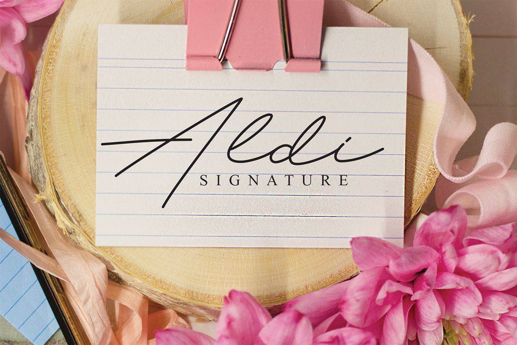 Awesome Wedding Font sample