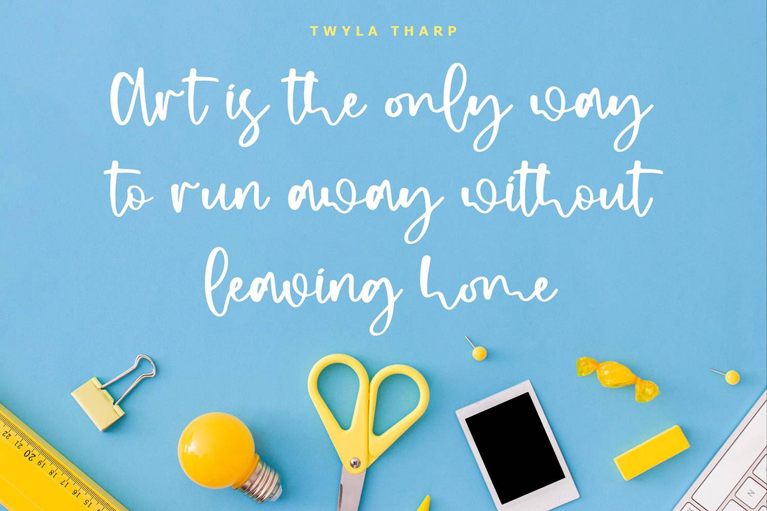 Berglora Font sample