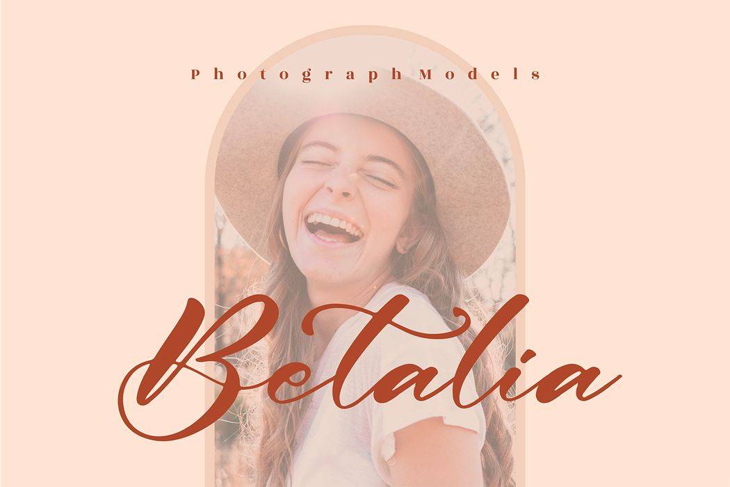 Betta Peach Font sample