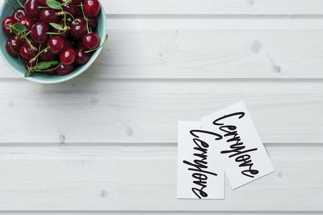 Billiondream Font sample