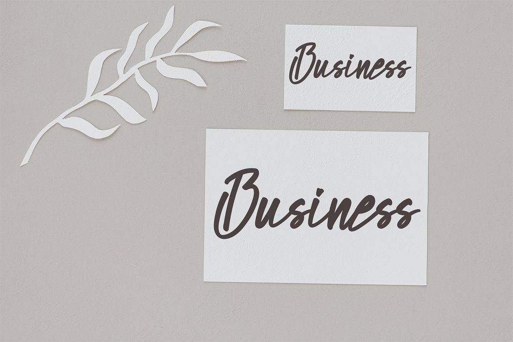 Billiondream Font sample