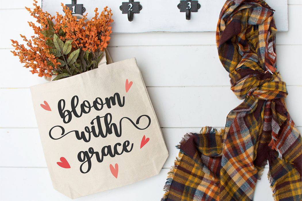 Blusfarmsy Font sample