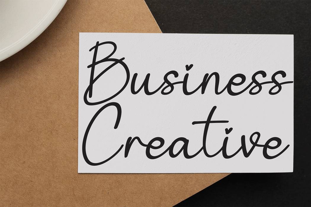Brilliant Signature Font sample