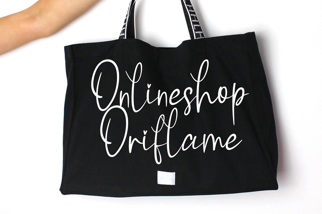 Butterfly Font sample