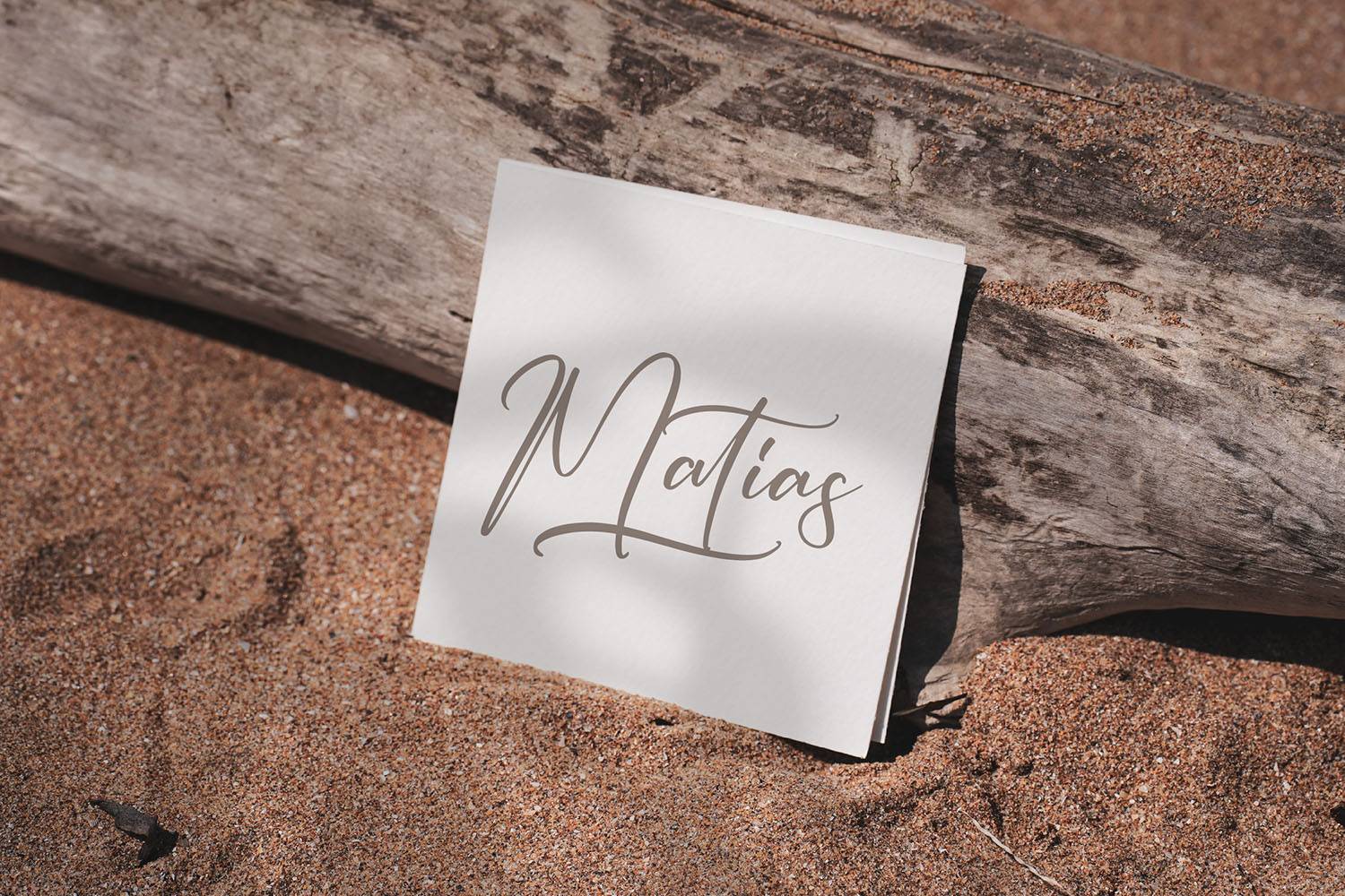 Castillica Font sample