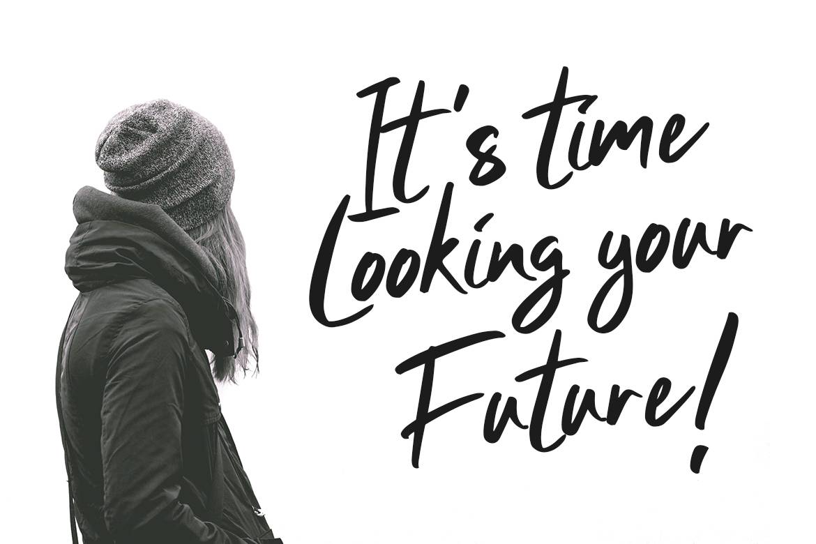Clattering Brush Typeface sample
