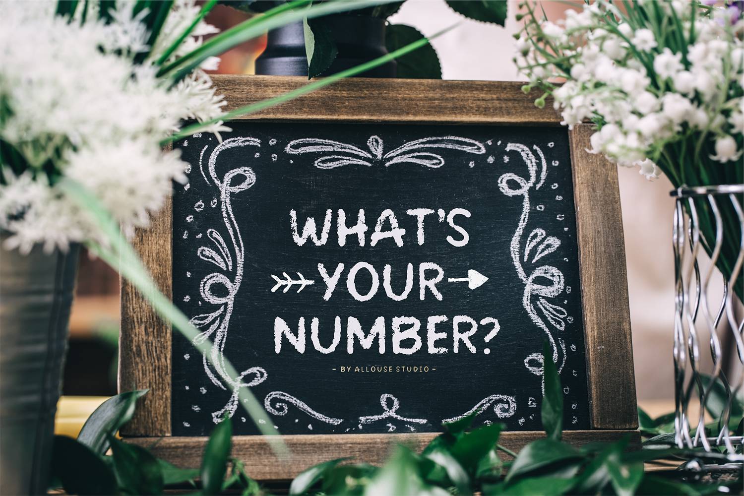 Creamy Chalk Font sample