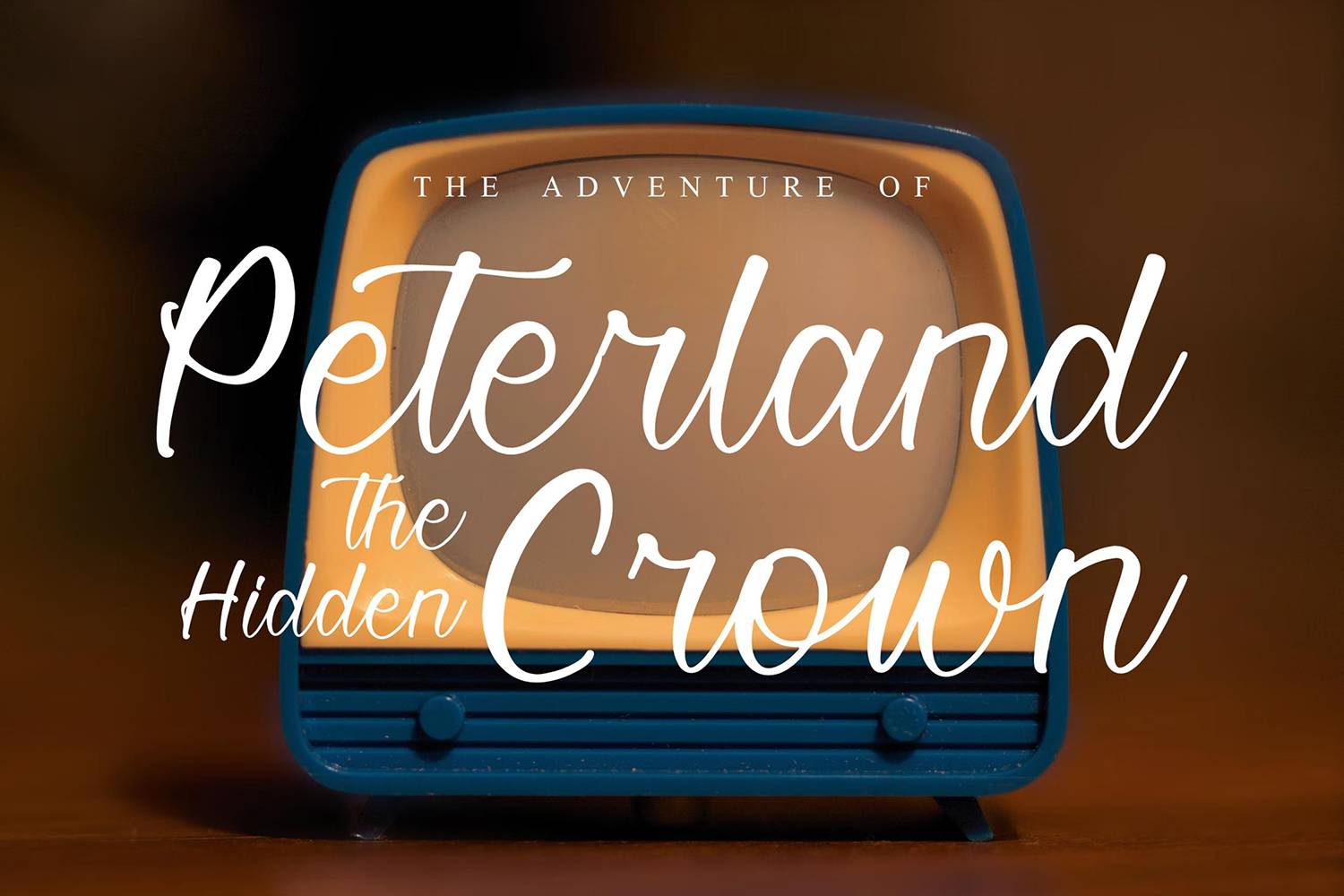 Creveland Midletone Font sample
