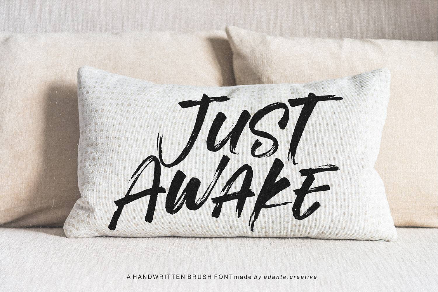 Crowtig Font sample