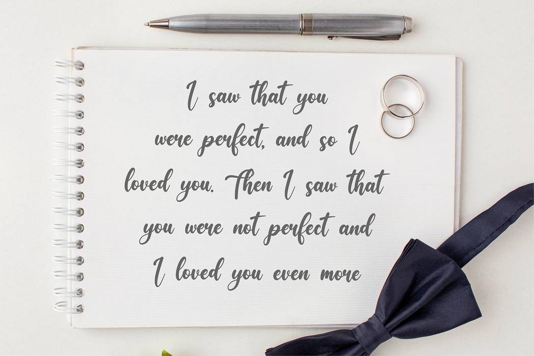 Datelight Font sample