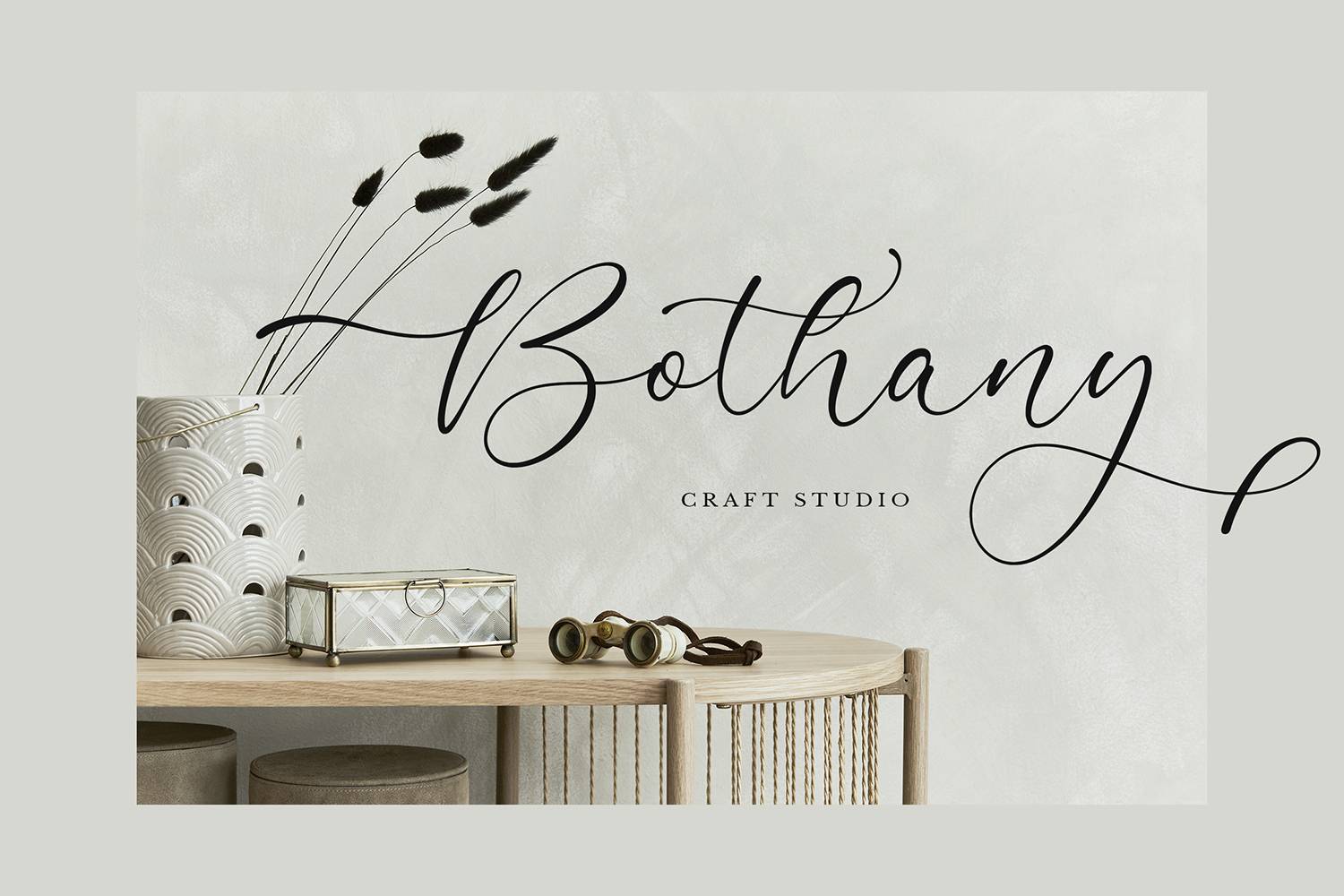 Daytonica Font sample