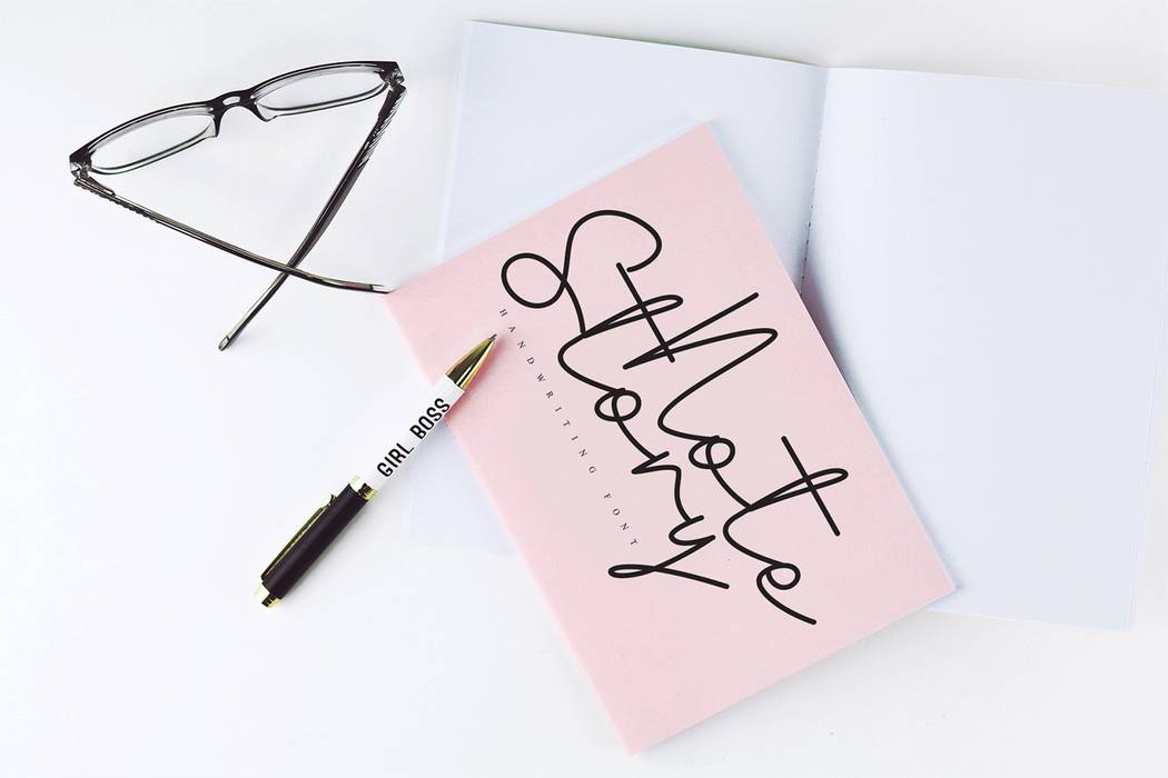 Dazzling Font sample