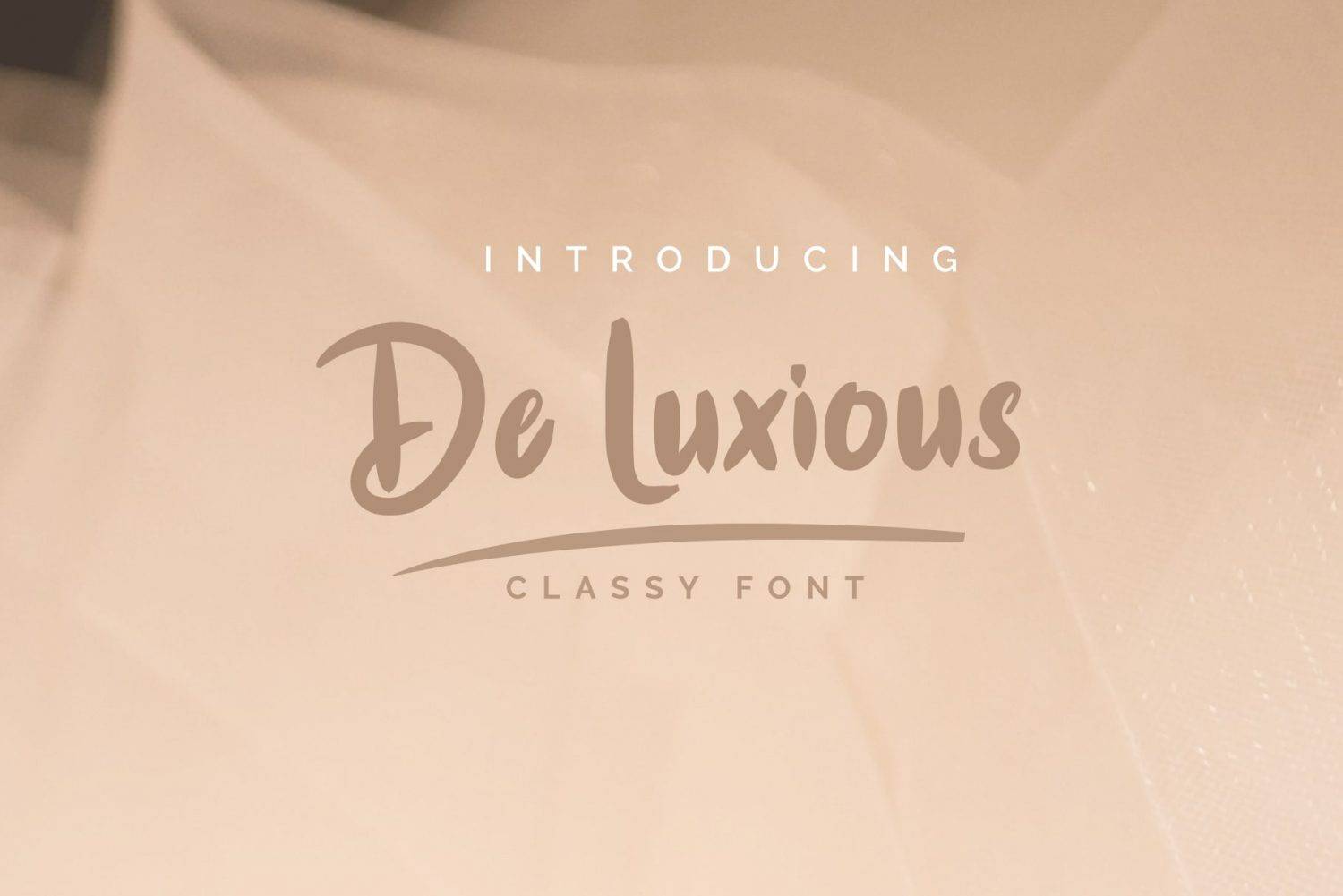 De Luxious Font sample