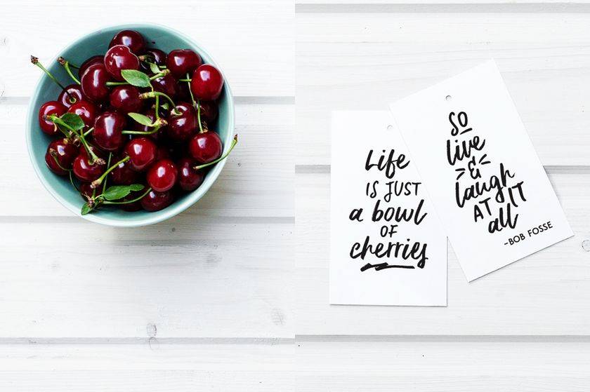 Delirium Font sample