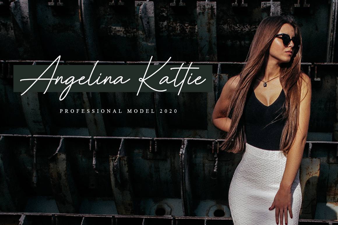 Elliana Samantha Font sample