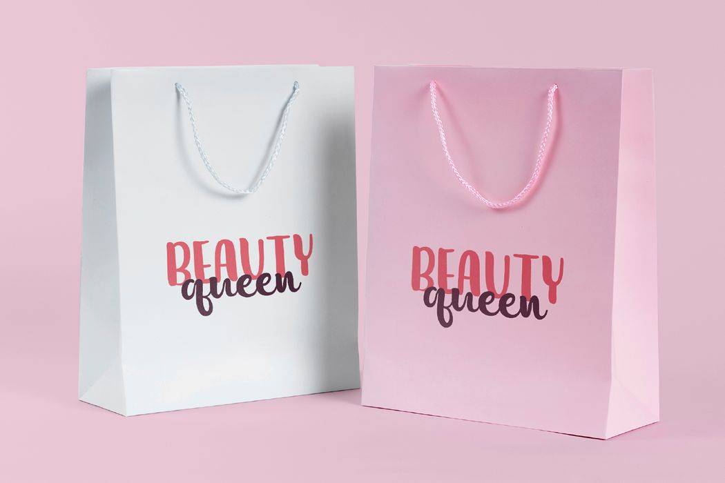 Emma Ameliya Font sample