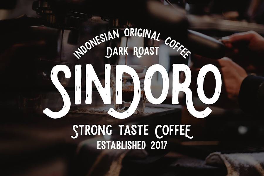 Eudora Vintage Display Font sample