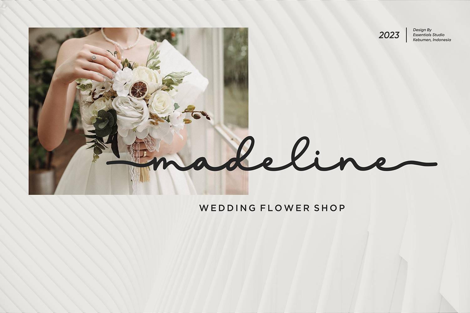 Evelyne Font sample