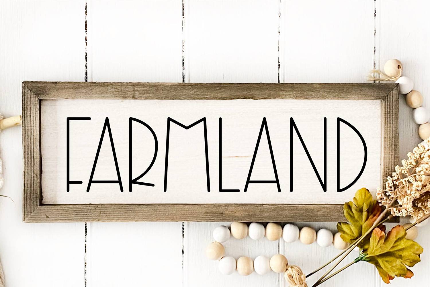 Farmstand Market Font sample