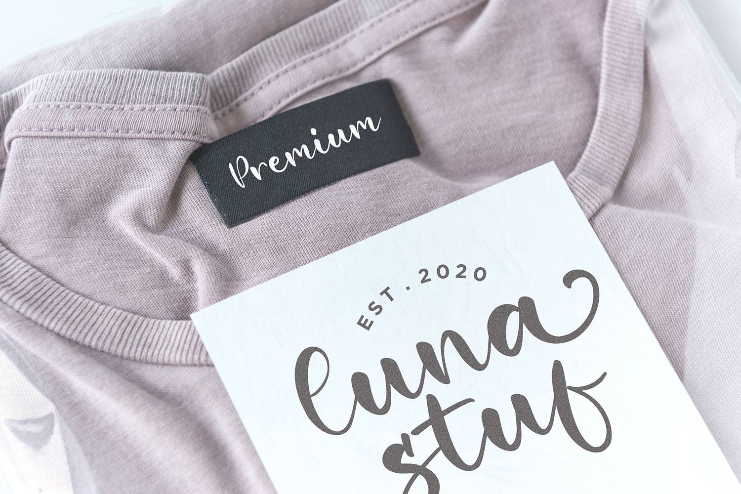 Girlish Font sample