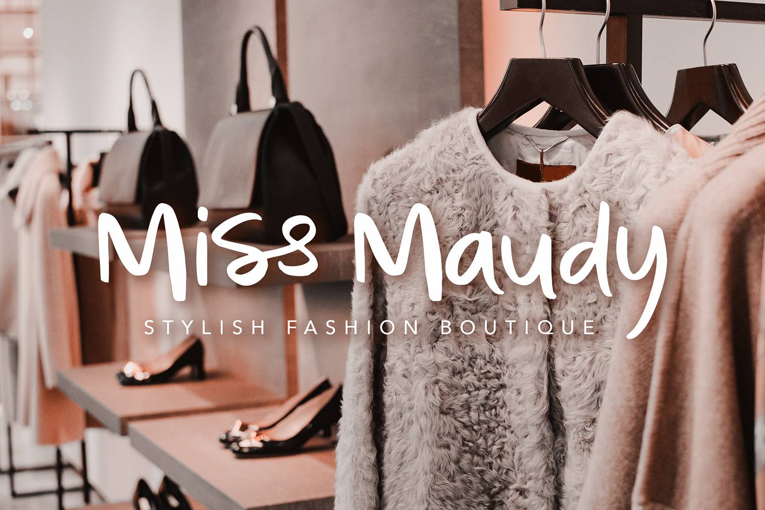Gladyss Font sample