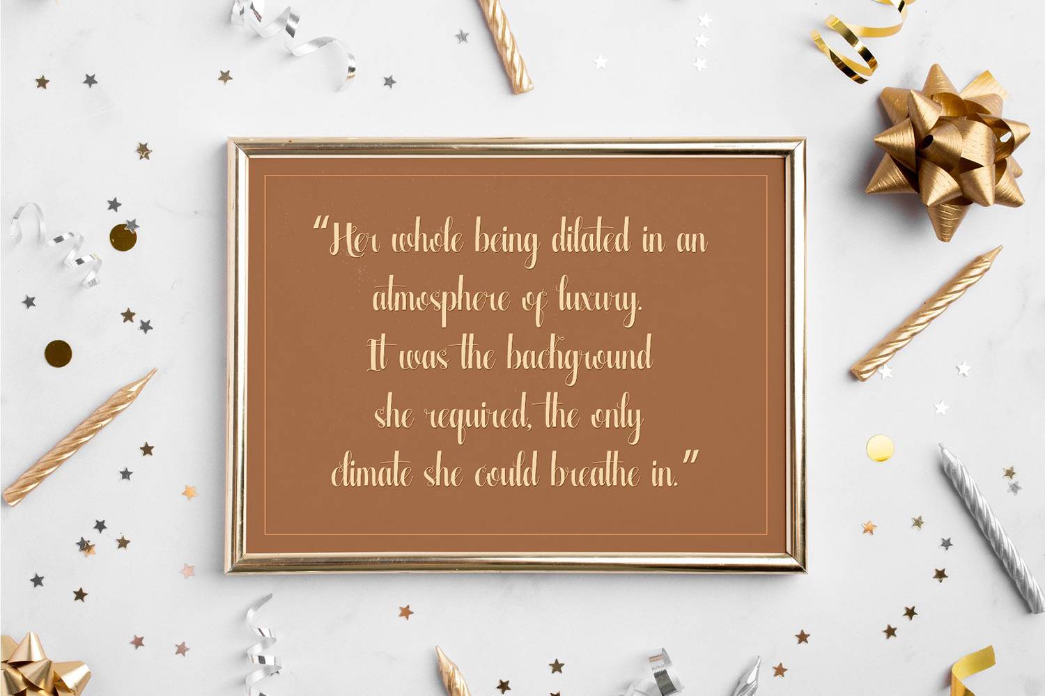 Glamhoure Font sample