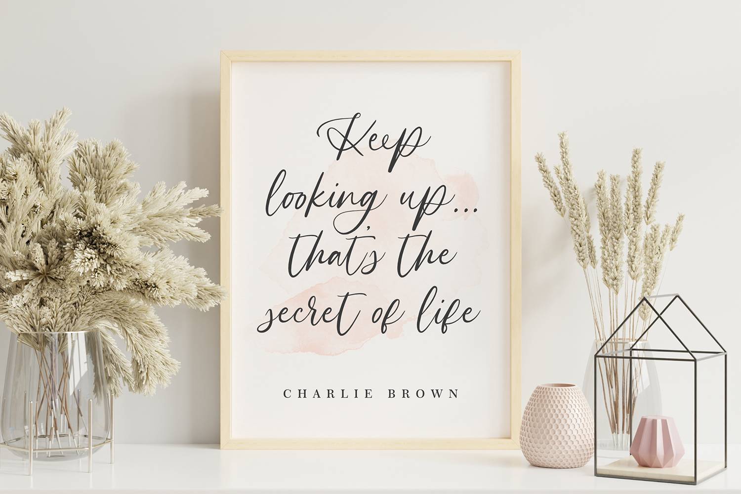 Golden Bloom Font sample
