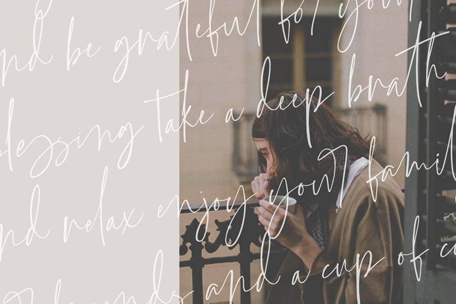 Grandiose Stylish Signature Font sample