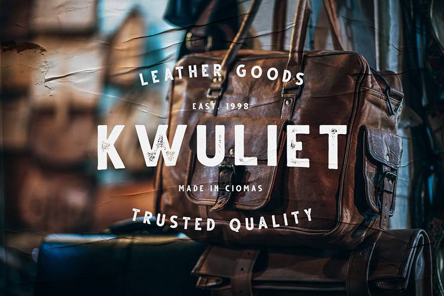 Gutter Handdrawn Vintage Font sample