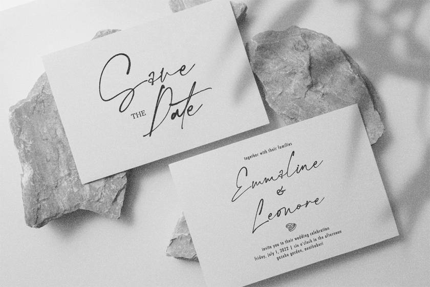 Hallimun Signature Font sample