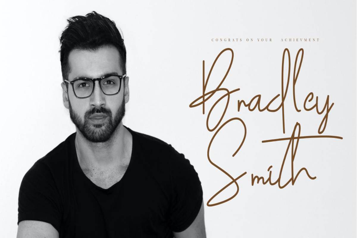 Hamilton East Font sample
