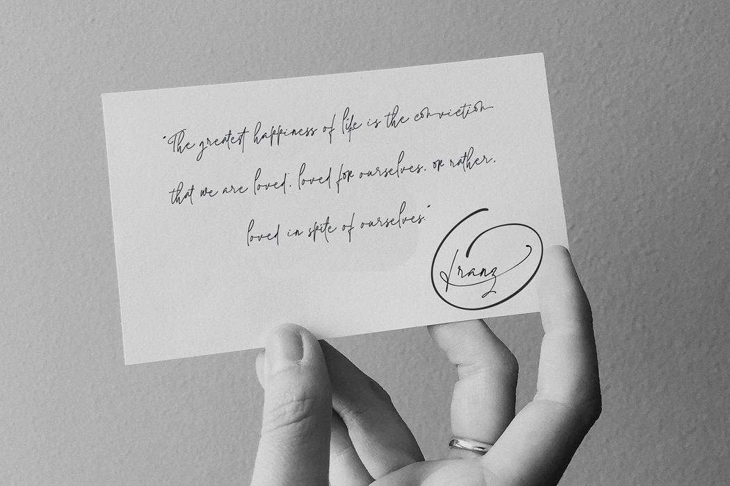 Jaccuzy Signature Font sample