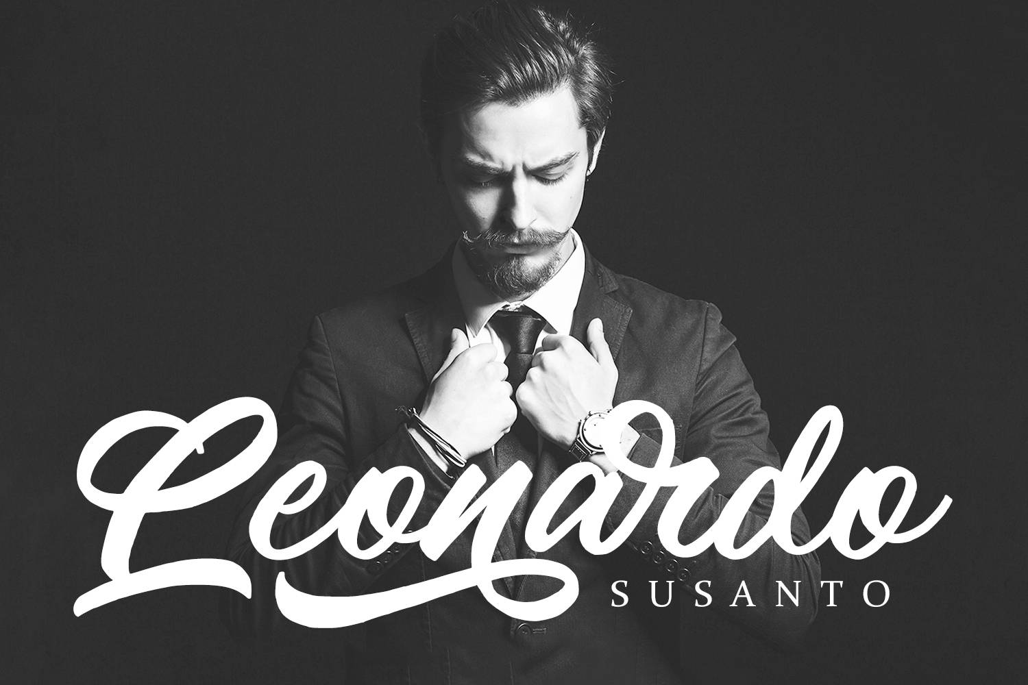 Kingham Font sample