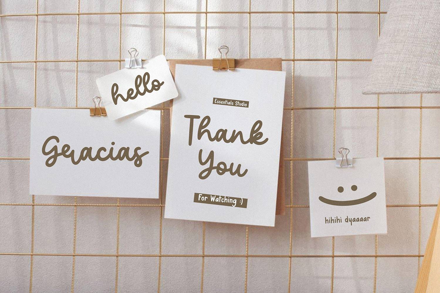 Lemonylac Font sample