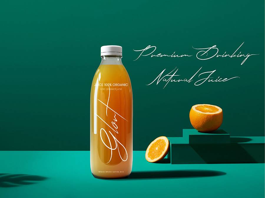 Lihataja Brush Script Font sample