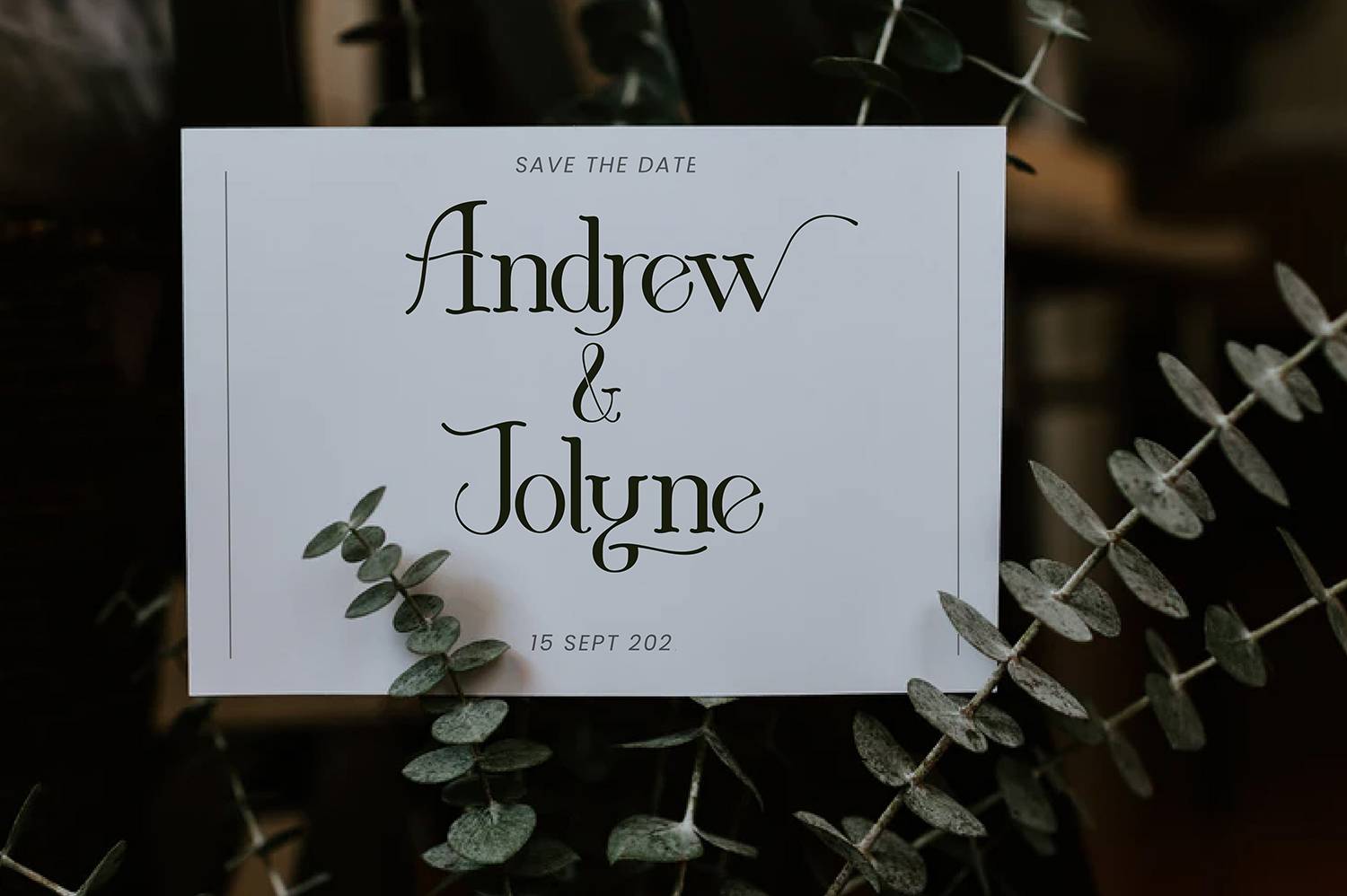Louries Font sample