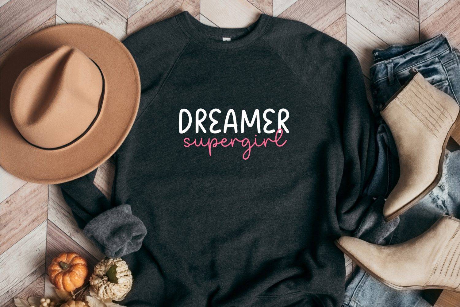 Magic Moment Font sample