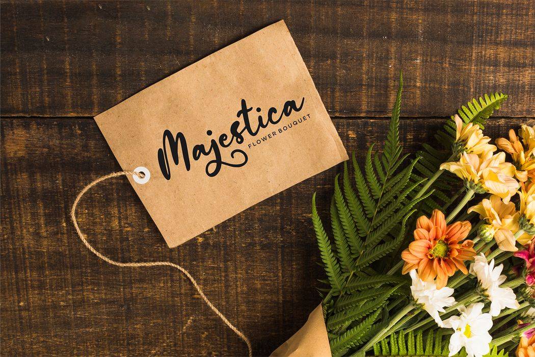 Marlyland Font sample