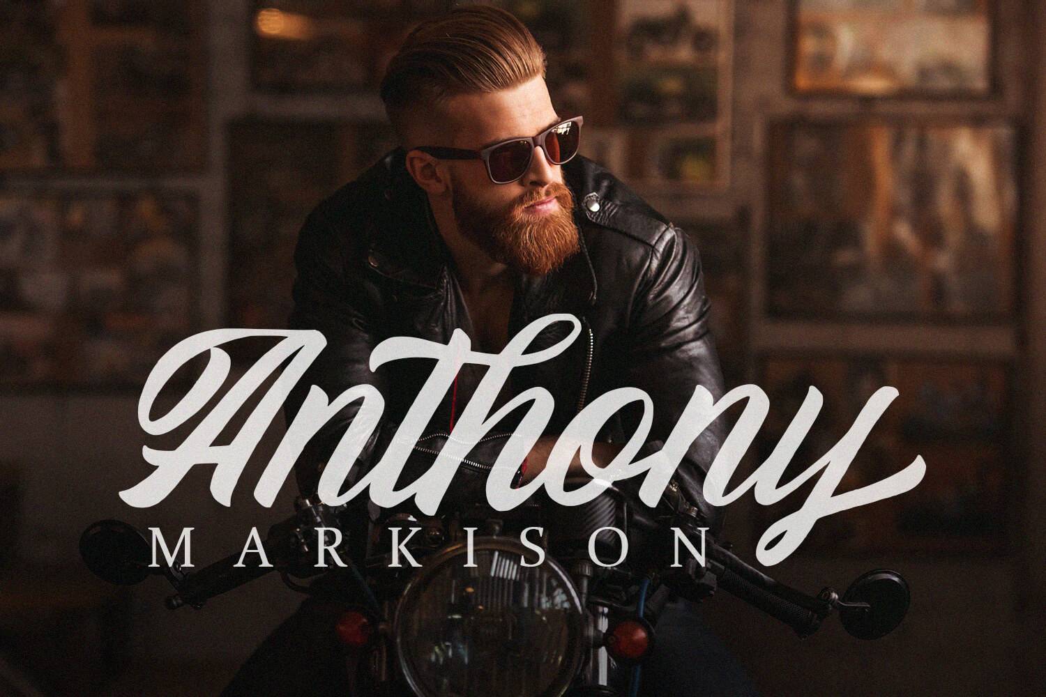Memphis Font sample