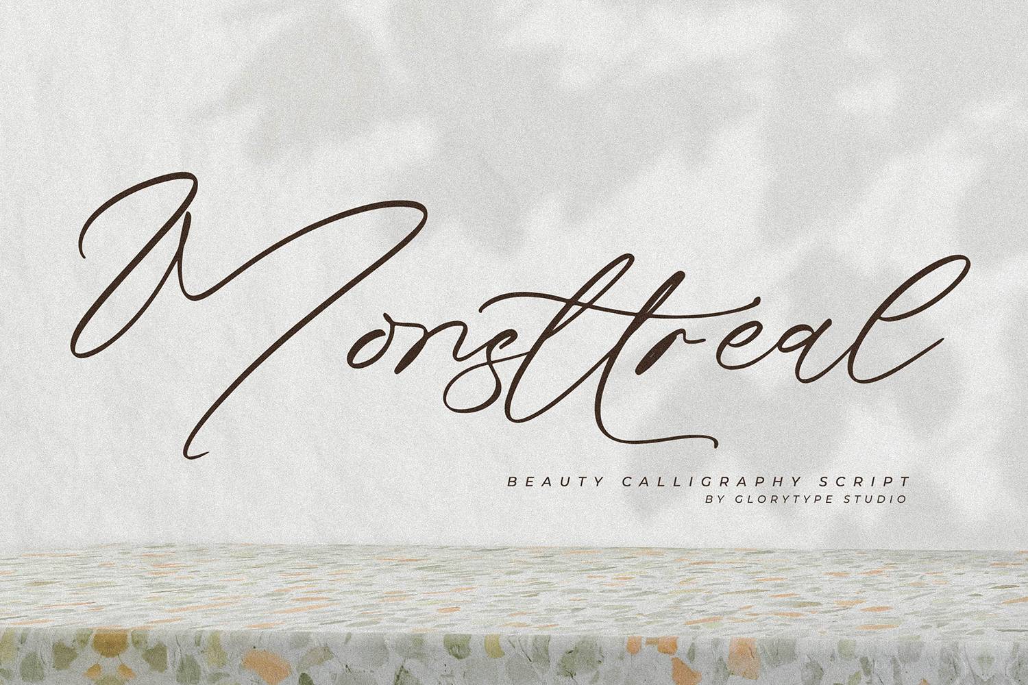 Monsttreal Font sample