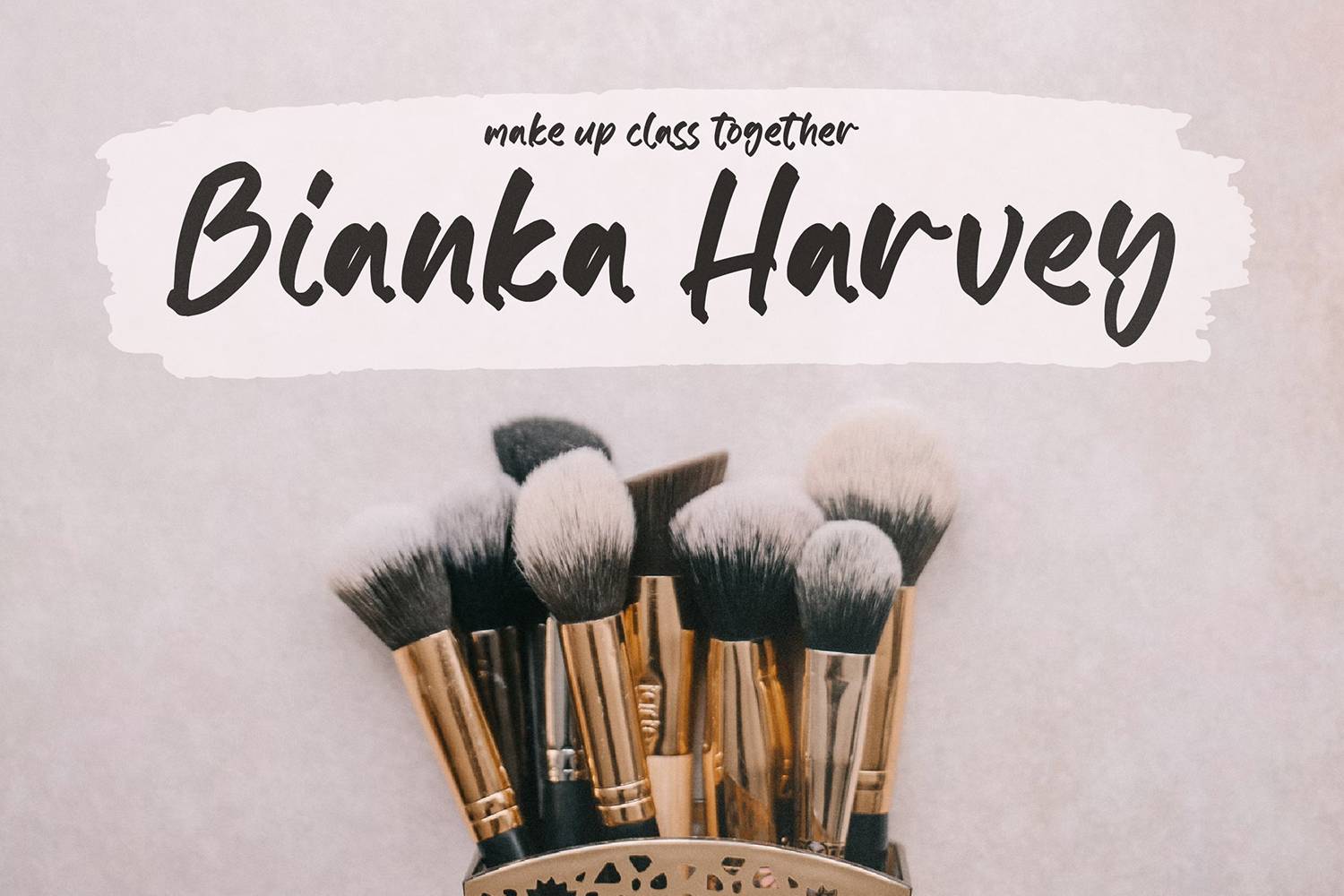Moody Font sample