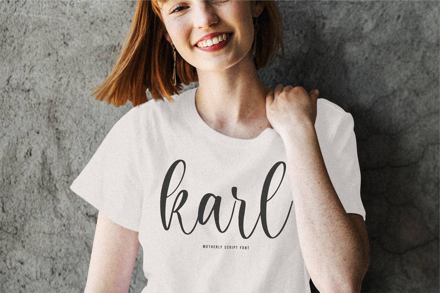 Motherly Font sample