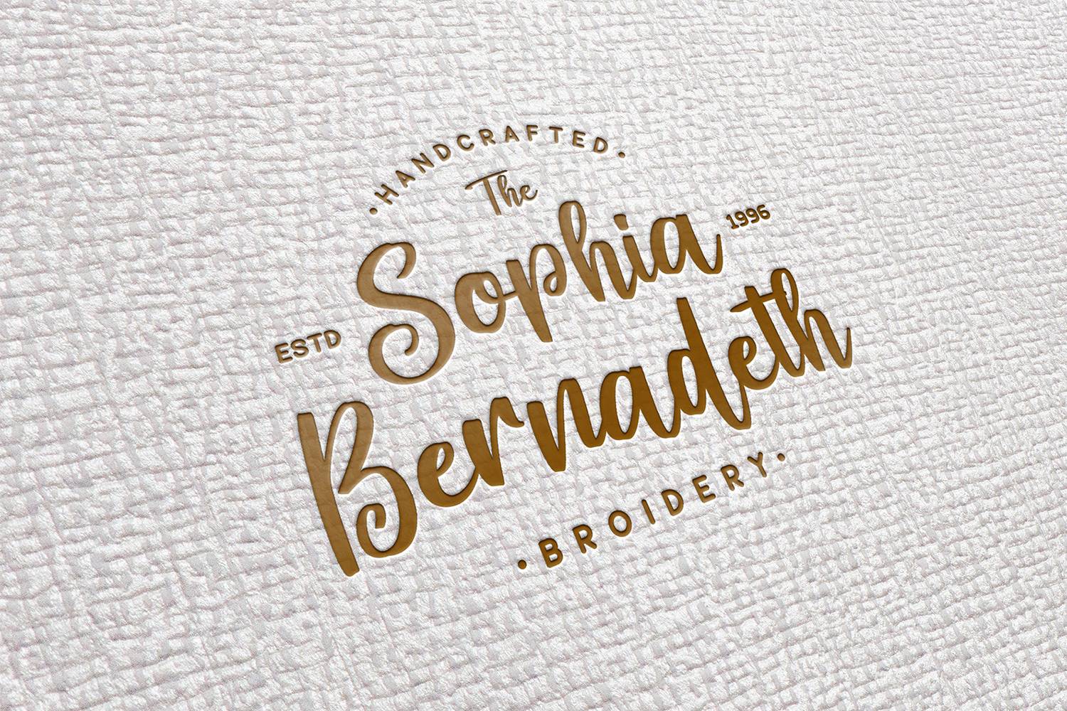 Olivade Font sample