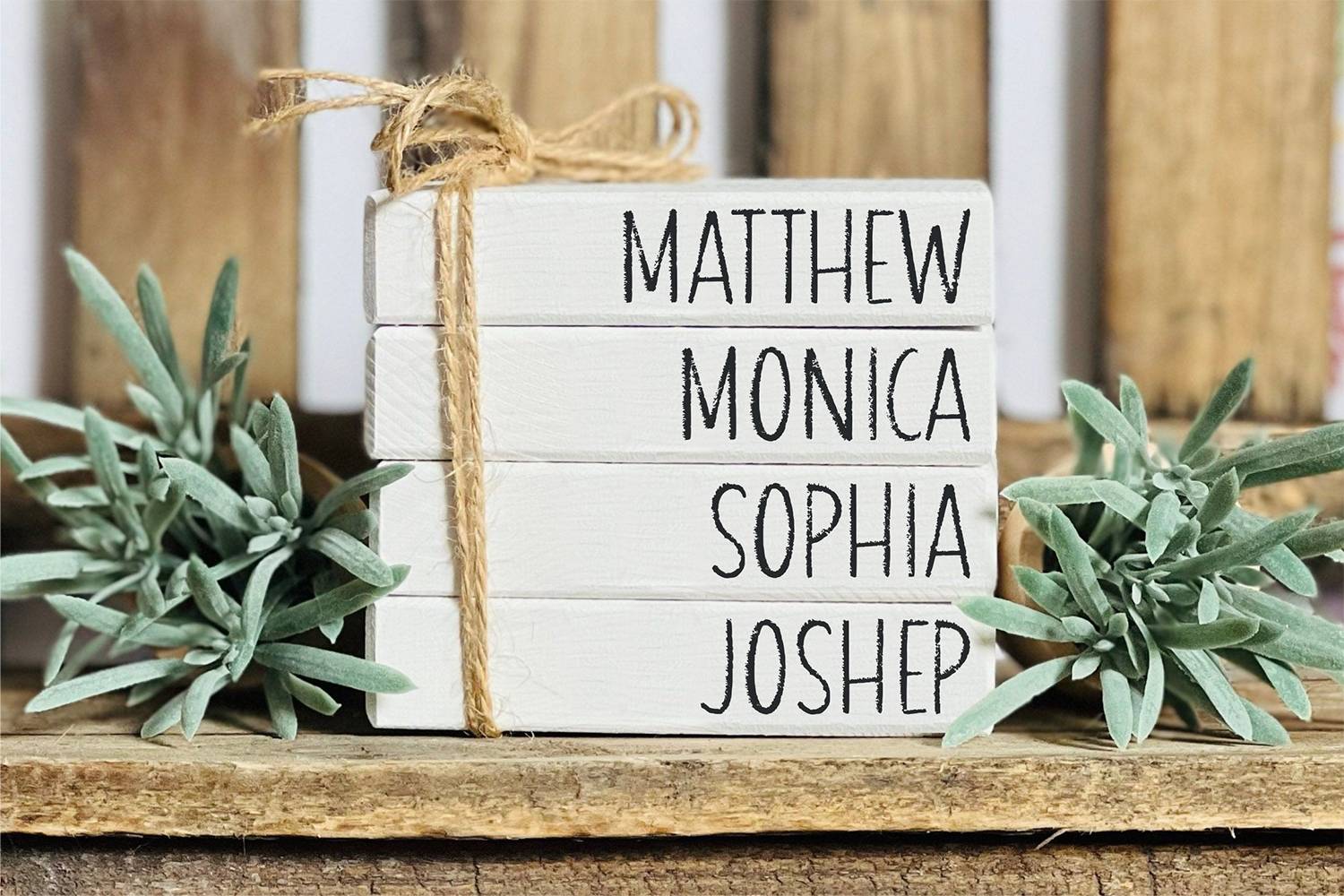 Planet Chalky Font sample