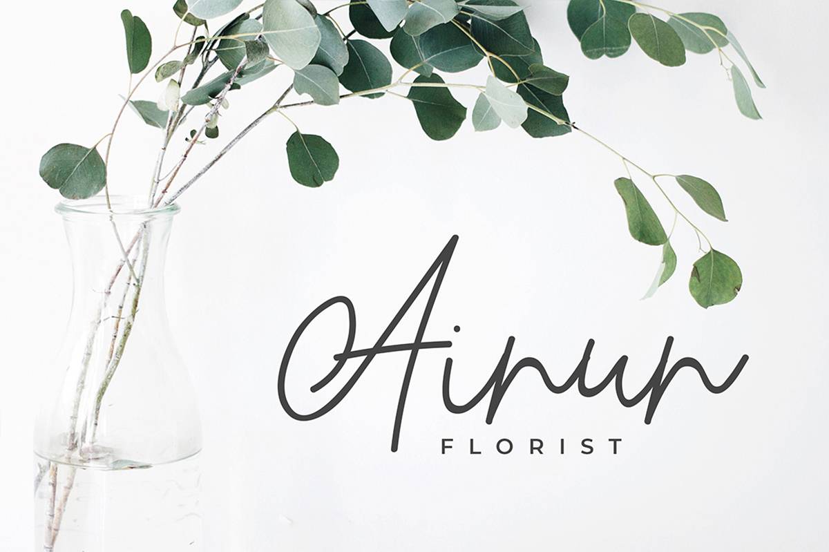 Raffithus Signature Font sample