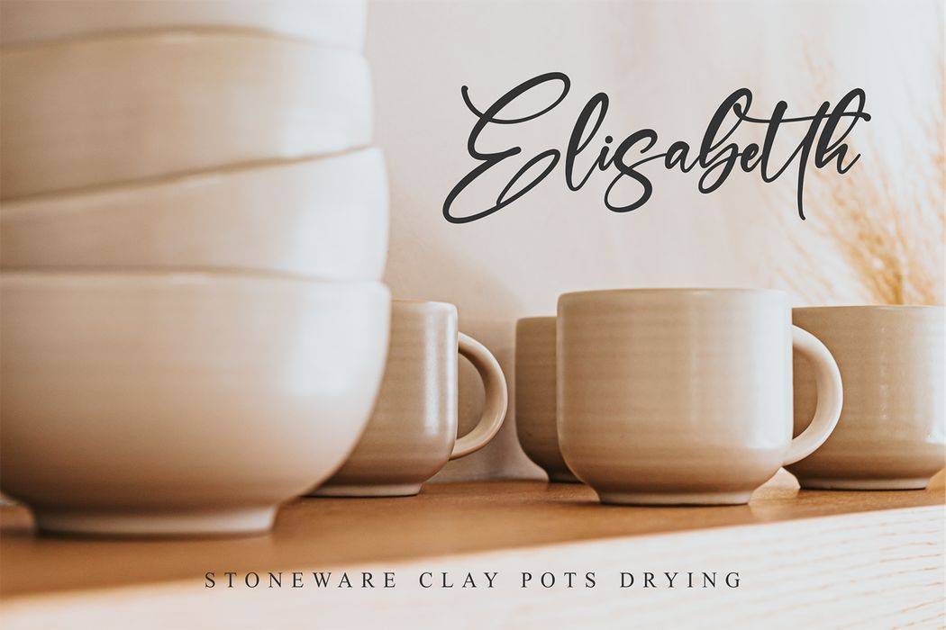 Refliottis Font sample